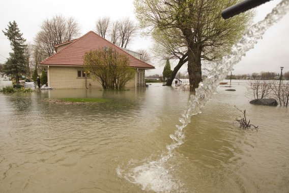 inondations-le-richelieu-deborde-et-dautres-regions-du-quebec-sous-surveillance/clip-image004-jpg.jpeg