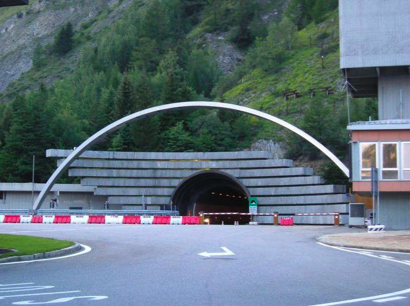 percement-du-tunnel-du-mont-blanc-commence-en-1959/tunnel-du-mont-blanc59-jpg.jpeg