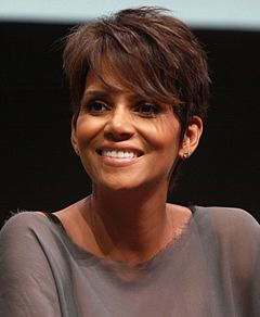naissance-halle-berry-actrice/halle-berry-by-gage-skidmore-jpg.jpeg