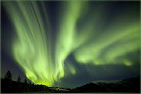 le-navigateur-james-cook-observe-sa-premiere-aurore-boreale-dans-locean-indien/clip-image005-jpg.jpeg
