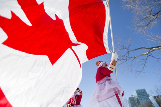 google-souligne-le-50e-anniversaire-du-drapeau-canadien/clip-image035-jpg.jpeg