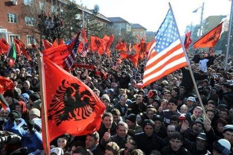 les-albanais-du-kosovo-proclament-leur-independance/kosovo1-jpg.jpeg