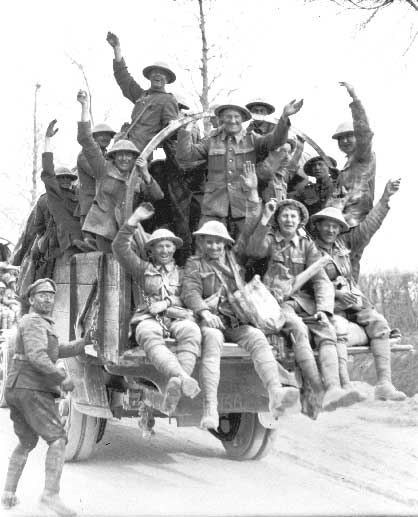 participation-de-troupes-canadiennes-a-la-bataille-de-la-crete-de-vimy/soldiers-truck1-jpg.jpeg