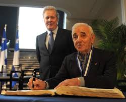 le-chanteur-charles-aznavour-recoit-les-insignes-de-lordre-national-du-quebec/clip-image015-jpg.jpeg