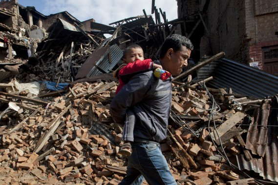 seisme-au-nepal-le-bilan-depasse-les-4-000-morts/clip-image014-jpg.jpeg