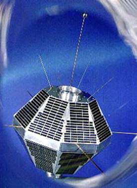 le-satellite-canadien-isis-ii-est-lance/model-of-isis-13958.jpg