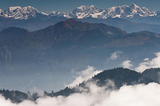 nepal-250-personnes-disparues-apres-une-nouvelle-avalanche/clip-image008-jpg.jpeg