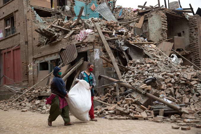 nepal-250-personnes-disparues-apres-une-nouvelle-avalanche/clip-image009-jpg.jpeg