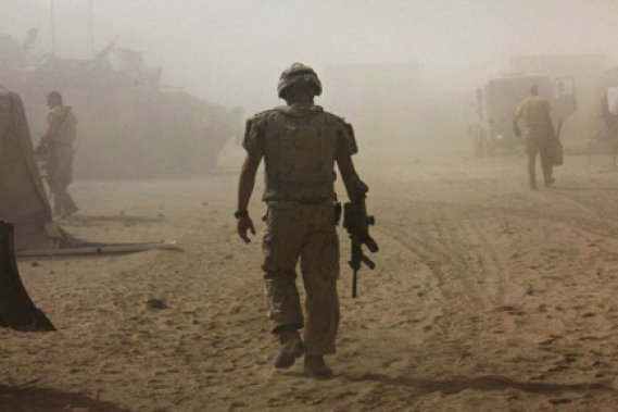 des-rebelles-ont-attaque-la-base-de-lotan-a-kandahar/clip-image004-jpg.jpeg