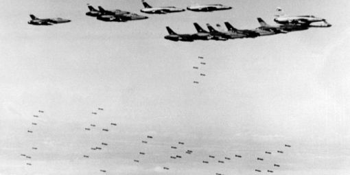 premiers-bombardements-americains-sur-hanoi/clip-image020.jpg