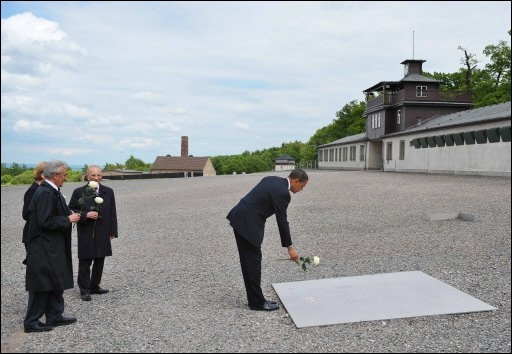 le-president-obama-visite-le-camp-de-concentration-de-buchenwald-/clip-image035-jpg.jpeg