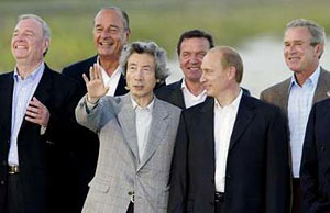 les-dirigeants-du-g8-commencent-les-travaux-de-la-premiere-journee-du-sommet-de-sea-island/g8seaisland-detente7-jpg.jpeg