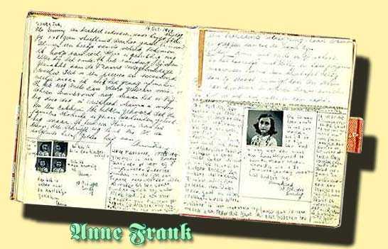 anne-frank-recoit-un-cahier-a-carreaux/frank-a-diary-op-jpg.jpeg