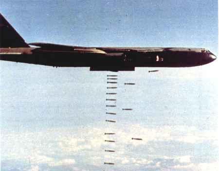 l-u-s--air-force-utilise-pour-la-premiere-fois-des-bombardiers-b-52-au-viet-nam/boeign-b52-stratofortress-jpg.jpeg