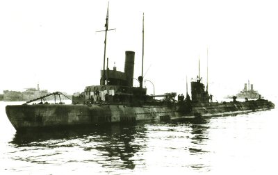 le-sous-marin-allemand-u-151-rentre-a-sa-base/uboat-jpg.jpeg