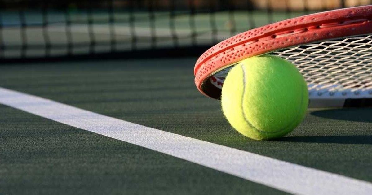 sports-le-premier-tournoi-de-tennis-a-lieu-au-club-de-crosse-de-montreal/tennis-origins-e1444901660593-jpg.jpeg