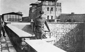 debut-de-la-construction-de-camp-de-concentration-mauthausen/ziereis2123-gif.gif