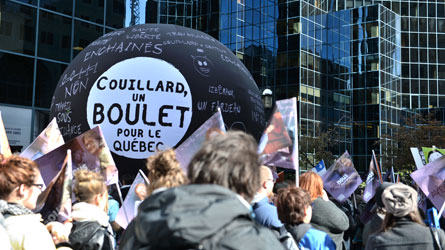front-commun-du-secteur-public-plus-de-100-000-manifestants-a-montreal/image013-jpg.jpeg