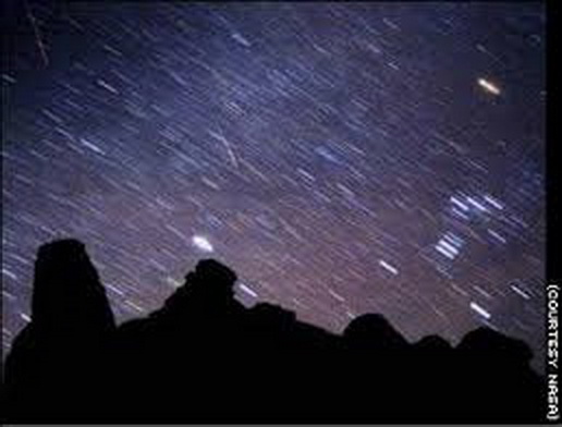 une-pluie-de-meteorites-sabat-sur-larizona-aux-etats-unis/clip-image021-jpg.jpeg