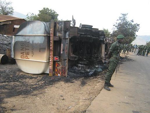 explosion-dun-camion-citerne-au-nigeria-en-republique-democratique-du-congo/image020-jpg.jpeg