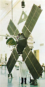 la-sonde-spatiale-americaine-mariner-iv-transmet-vers-la-terre-les-premiers-gros-plans-de-mars/mariner-4-jpg.jpeg