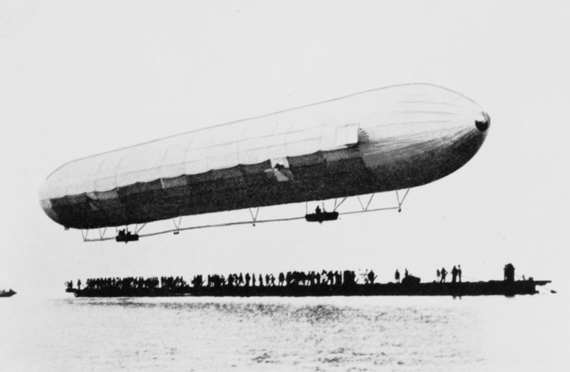 depot-dun-brevet-pour-un-zeppelin/first-zeppelin-ascent-jpg.jpeg