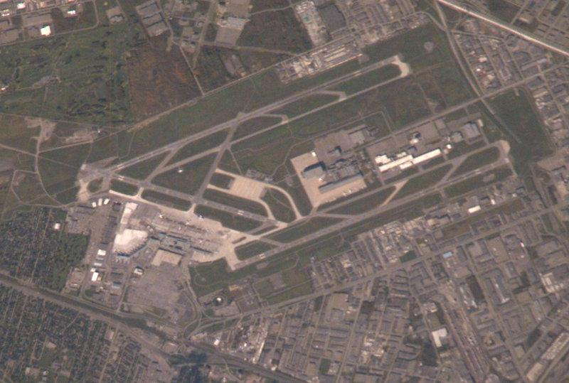 ouverture-officielle-de-laeroport-international-de-dorval/aeroporto-internacional-de-montreal-jpg.jpeg