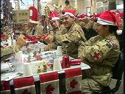 des-soldats-canadiens-celebrent-noel-a-kaboul/soldats-fete14.jpg