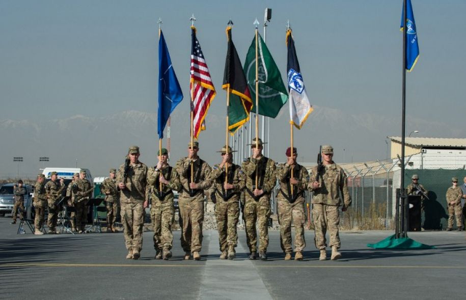 la-mission-de-combat-de-lotan-en-afghanistan-prend-fin/clip-image017.jpg