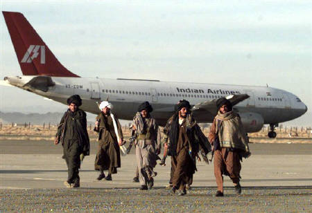 otages-liberes-en-afghanistan/clip-image021.jpg