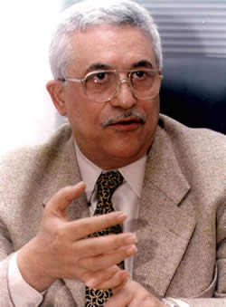 mahmoud-abbas-remporte-lelection-presidentielle-palestinienne/mahmoud-abbas144.jpg