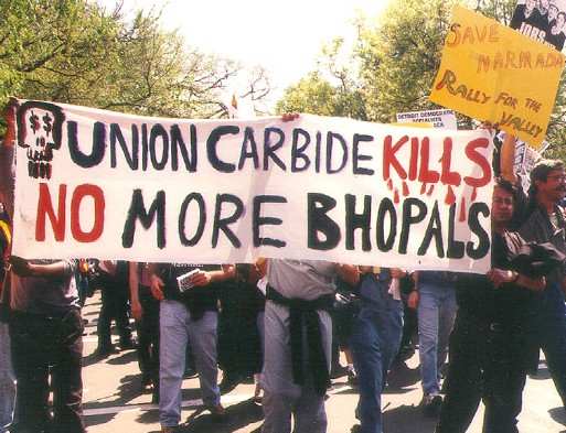 catastrophe-a-bhopal/bhopal.march.14040.jpg