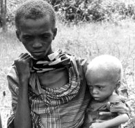 la-guerre-prend-fin-au-biafra-avec-un-bilan-de-deux-millions-de-morts/biafra22126.jpg