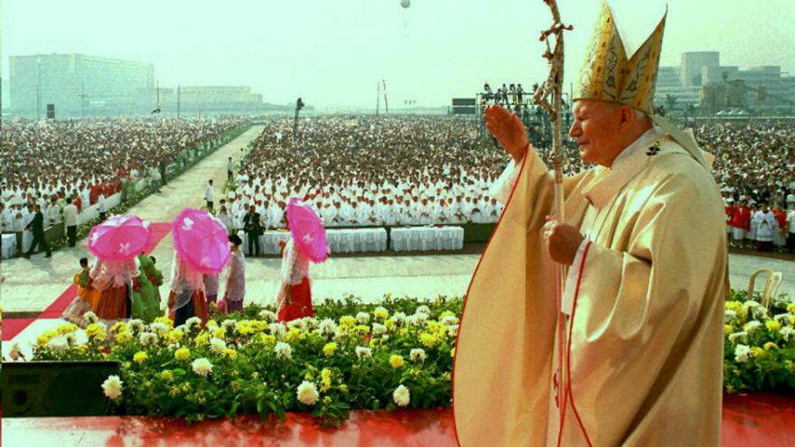 le-pape-jean-paul-ii-aux-philippines/clip-image017.jpg