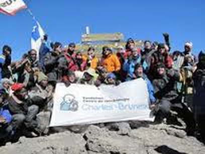 pierre-bruneau-atteint-le-sommet-du-kilimandjaro/clip-image022.jpg