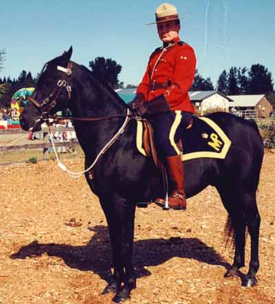 instauration-de-la-gendarmerie-royale-du-canada-grc/rcmp-horse20.jpg