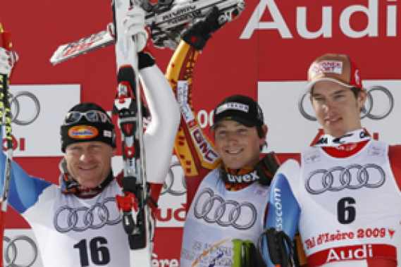 sports-john-kucera-champion-du-monde/ski-podium2009a.jpg