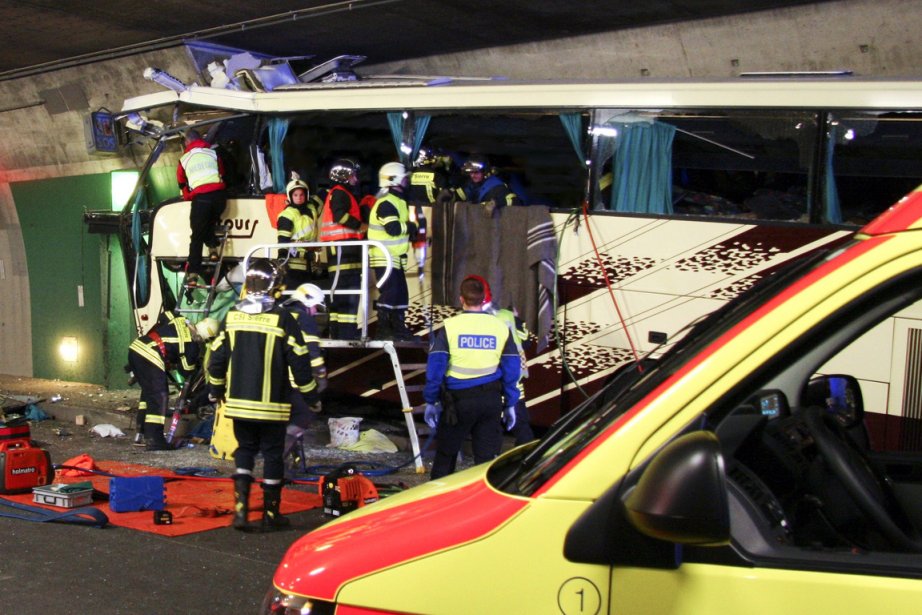 22-enfants-tues-dans-un-accident-dautocar-en-suisse/clip-image002-1.jpg