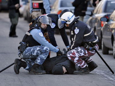 -manifestation-contre-la-brutalite-policiere-/manif2009d.jpg