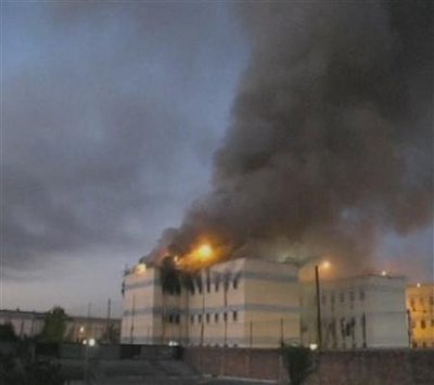 incendie-dans-une-prison-a-santiago-du-chili-83-detenus-tues/clip-image049.jpg
