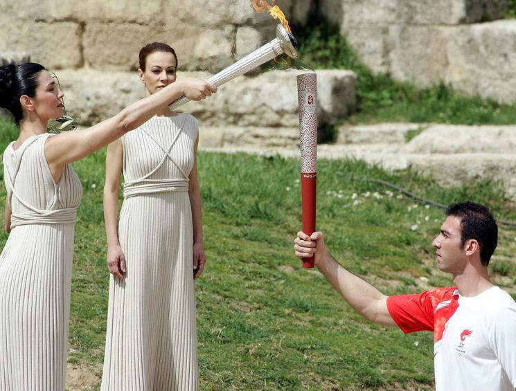 la-flamme-olympique-allumee-en-grece/ceremonie-allumage-flamme-olympique3.jpg