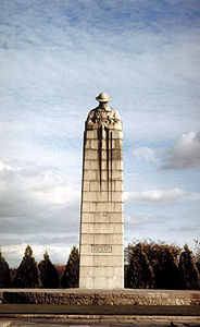 bataille-de-saint-eloi/monument.jpg