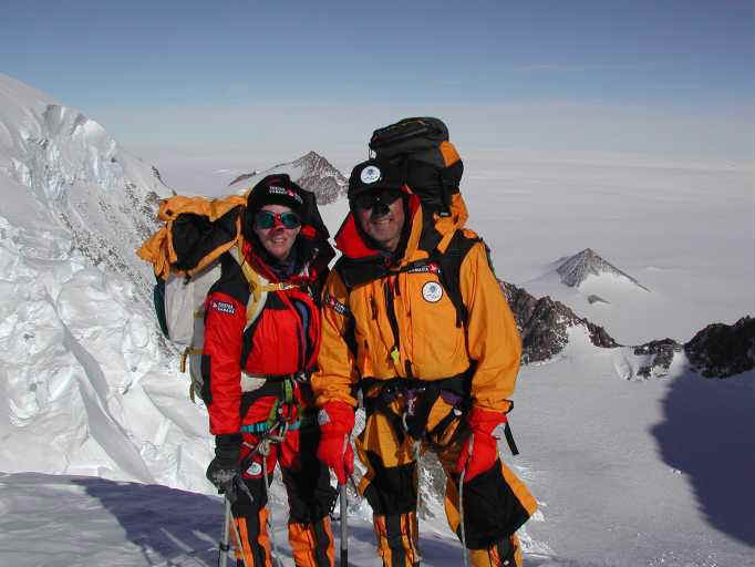 sports-bernard-voyer-atteint-le-plus-haut-sommet-de-lantarctique/bernard-voyer47.jpg