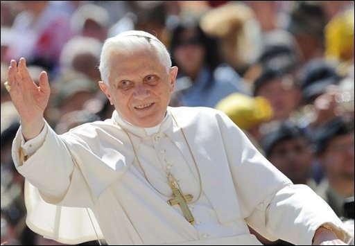 le-pape-entreprend-un-voyage-a-hauts-risques-en-terre-sainte/clip-image016.jpg